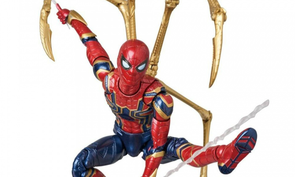 MAFEX《复仇者联盟3：无限战争》钢铁蜘蛛侠 Iron Spider