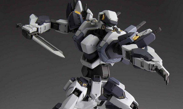 万代《惊爆危机IV》ARX-7 强弩兵 Ver.IV 1/60 组装模型