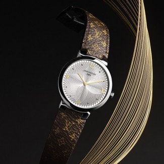 路易威登全新Tambour Slim Metallic Flower女士腕表尽显曼妙花姿