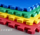 儿童游戏垫安全隐患多 购买时请认准有欧盟CE标记认证的
