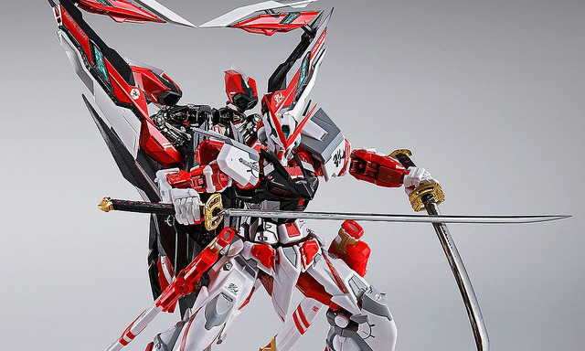 万代 METAL BUILD 《机动战士高达SEED ASTRAY》异端高达红色机改