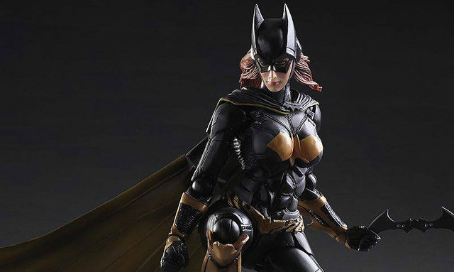 Play Arts 改 《蝙蝠侠：阿卡姆骑士》蝙蝠女 Batgirl