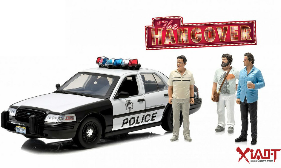 GreenLight Collectibles【宿醉：福特维多利亚皇冠警车】1：18 比例合金车