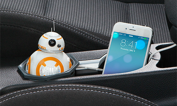 ThinkGeek【BB-8 车用充电器】