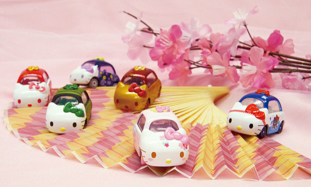 TAKARA TOMY 「Dream Tomica 凯蒂猫 Collection」