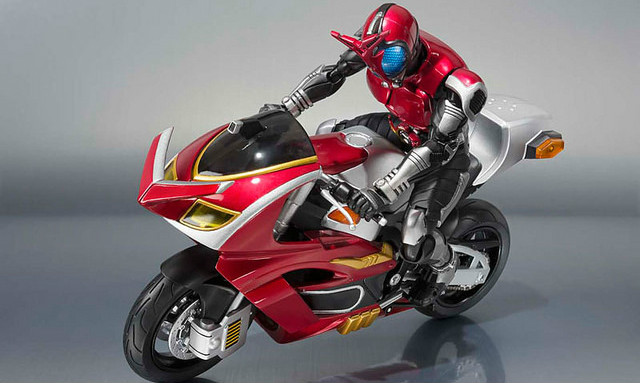 S.H. Figuarts 《假面骑士Kabuto》的专用机车 Kabuto Extender