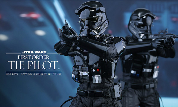 Hot Toys 星球大战七部曲：原力觉醒【钛战机驾驶员】1/6  First Order TIE Pilot