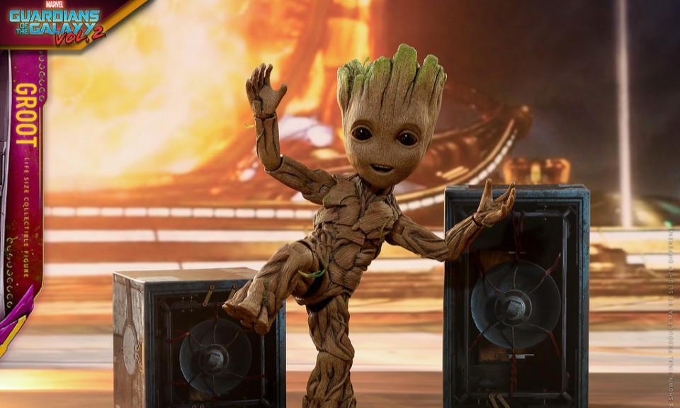 Hot Toys 《银河护卫队2》小格鲁特 Groot 1：1 比例人偶作品