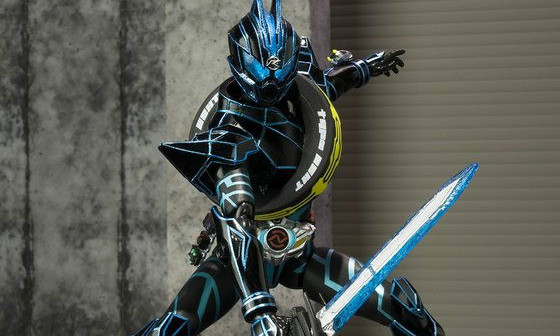 万代 S.H.Figuarts《假面骑士Drive SURPRISE FUTURE》假面骑士Dark Drive 次世型号