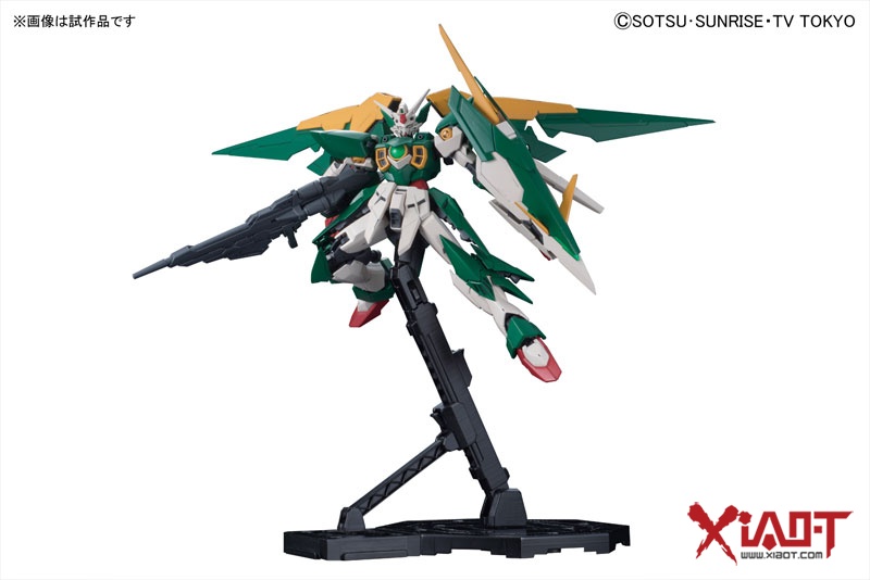 BANDAI  MG /100 《高达创战者》 Gundam Fenice Rinascita