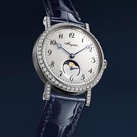 BREGUET 透出莹白光芒