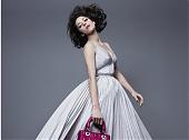 Marion Cotillard “弹跳”新DIOR