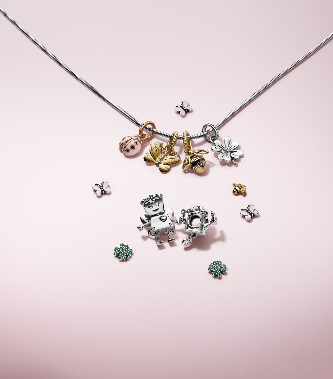 PANDORA串珠再进化　蝴蝶、瓢虫、幸运草飘上项链，长短自己调超酷啦！
