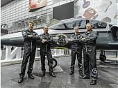 BREITLING 香港极速飞行体验展览