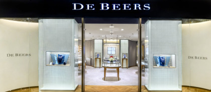 DE BEERS台北101精品店盛大开幕  全新 DIAMOND LEGENDS高级珠宝系列打造顶级钻石飨宴