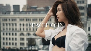 纱荣子PEACH JOHN新广告热播！纽约街头展现“自然不造作”的内在美