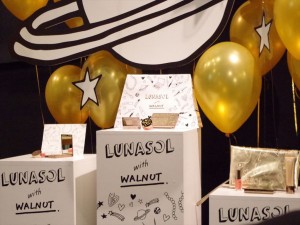 日本人气模特儿泉里香极力推荐！日系必买“LUNASOL x WALNUT”限定春妆上市♡