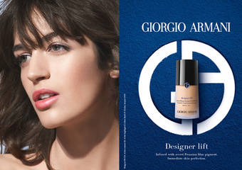 GIORGIO ARMANI 亚曼尼 - 全新“设计师水感光影粉底SPF20/PA+++”划时代 亚曼尼AI智慧水粉底
