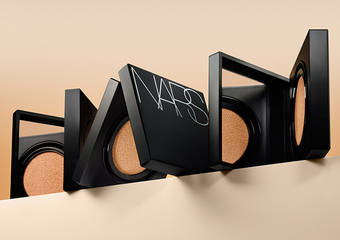 NARS - 轻盈遮瑕 完美持妆一整天“超持久亮颜气垫粉饼SPF50/PA+++”#无敌小方盒 2019年9月 全新上市