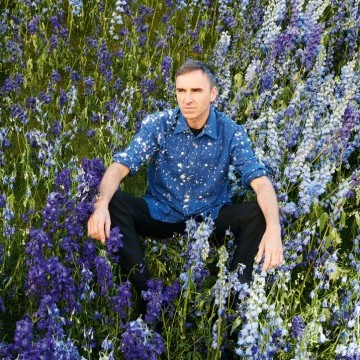 前任Dior创意总监Raf Simons：“我不想做未经思考的服装系列”