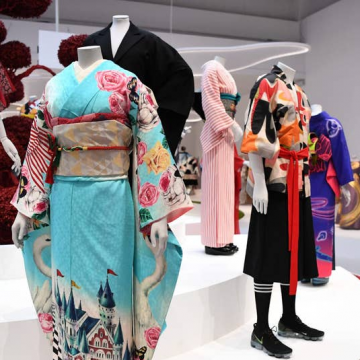 和服助女性摆脱马甲？V&A特展探索日本与西方时尚300年情缘